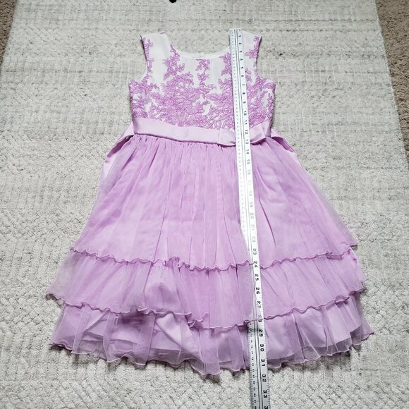 Jona Michelle Lace and Belted Fancy Dress Size 10 - Picture 5 of 9